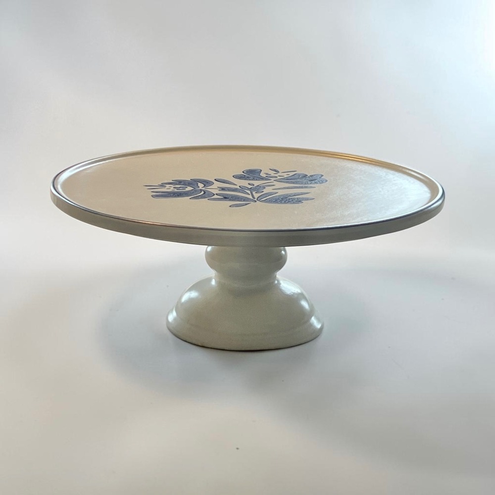 Pfaltzgraff Yorktowne Cake Stand 530 Blue Floral Stoneware Pedestal USA Made